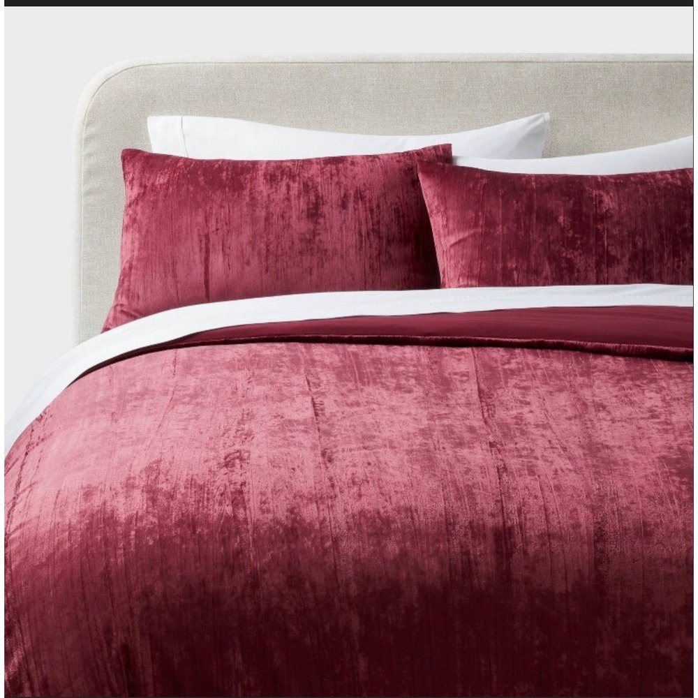 Luxe Distressed Crinkle Velvet Duvet Cover & Sham Set Full/queen Berry Red -